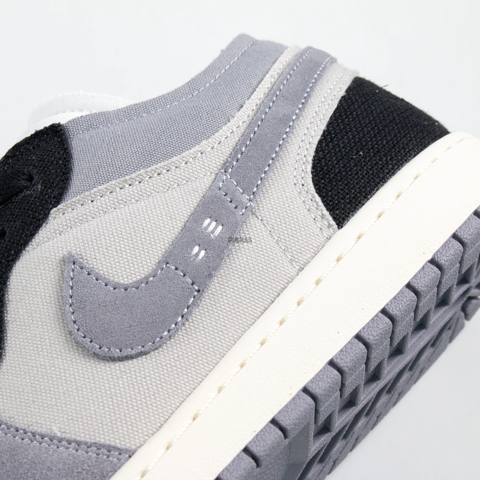 Air Jordan 1 Low SE 'Craft Inside Out Cement Grey' (2023)