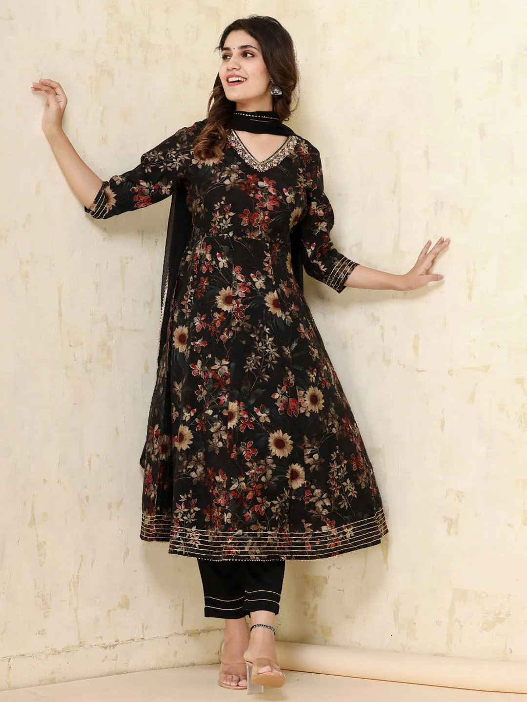 Black Stitched Suit With Chiffon Dupatta