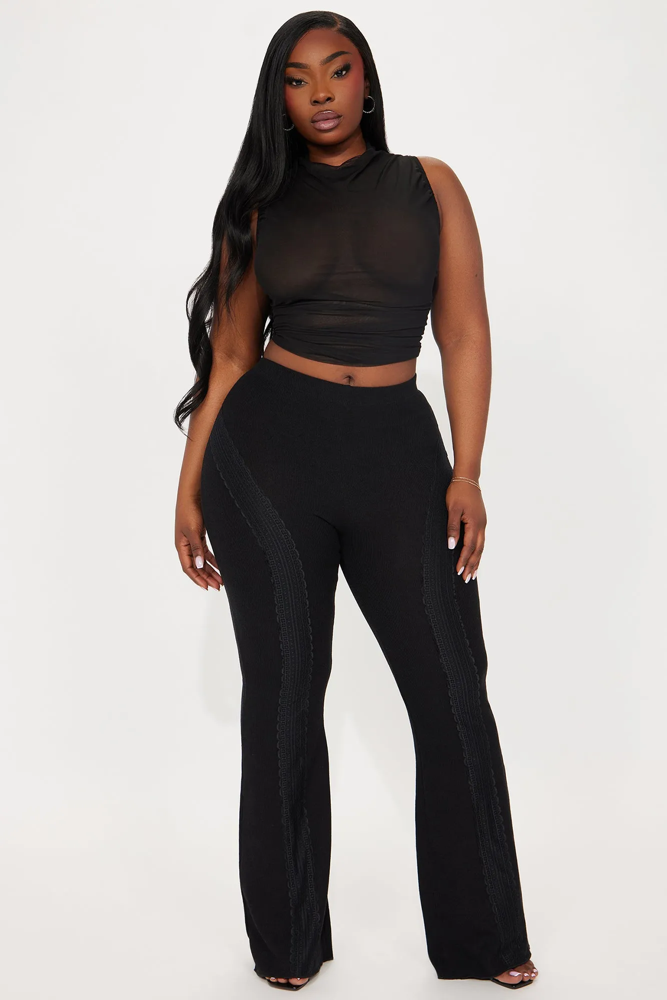 Feelin' It Ribbed Flare Pant - Black