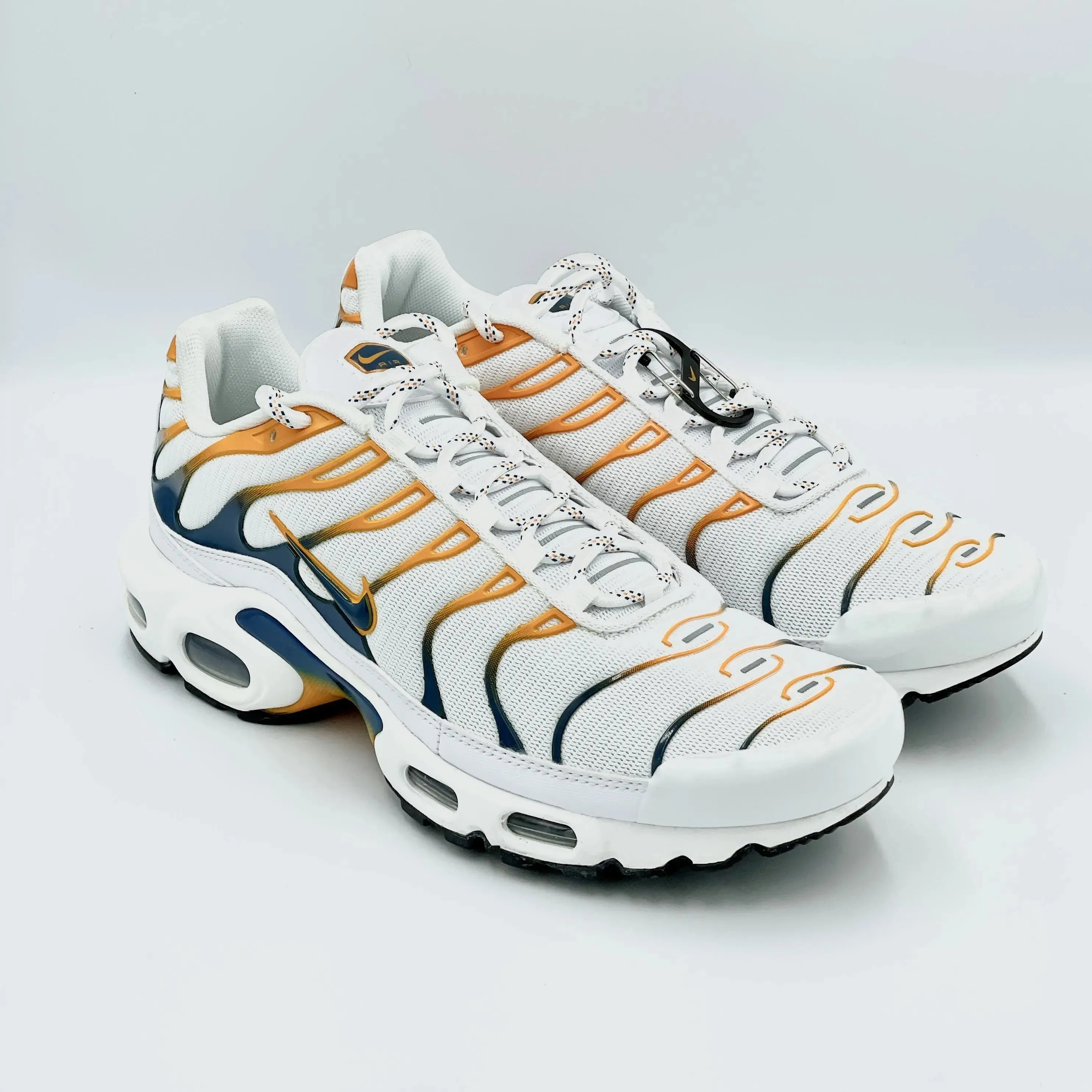 Nike TN Air Max Plus Hiking Carabiner White