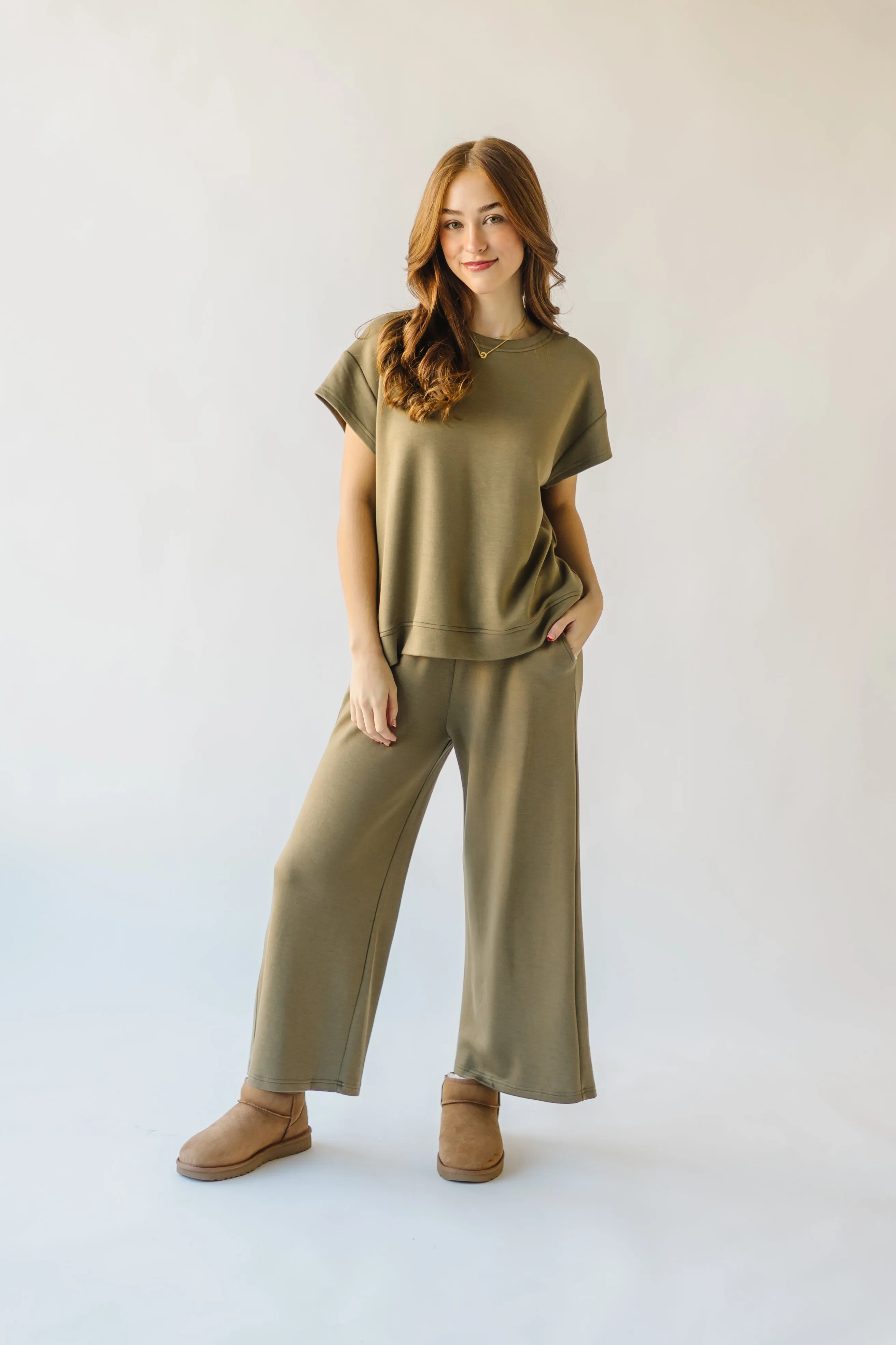 The Ronnie Basic Wide Leg Pant in Olive